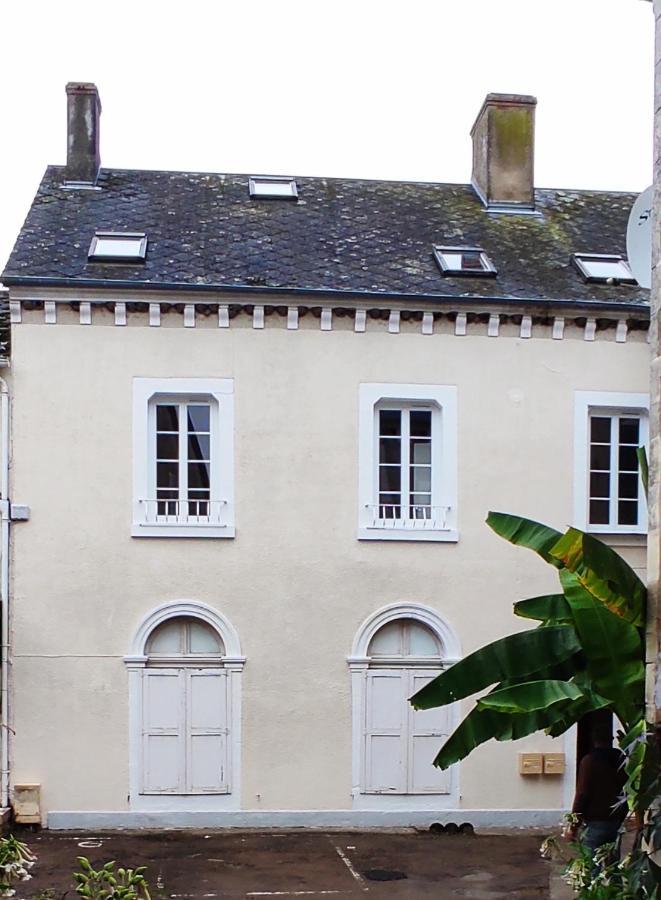Aux Nids D'Hirondelles Appartamento Pouilly-sur-Loire Esterno foto