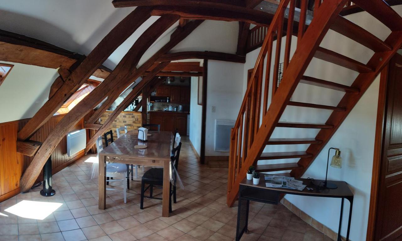 Aux Nids D'Hirondelles Appartamento Pouilly-sur-Loire Esterno foto
